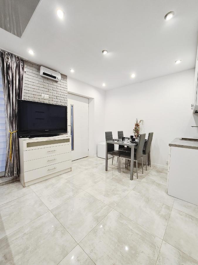 דירות גיז'יצקו Apartamencik Kajuta - Apartament Typu Studio מראה חיצוני תמונה