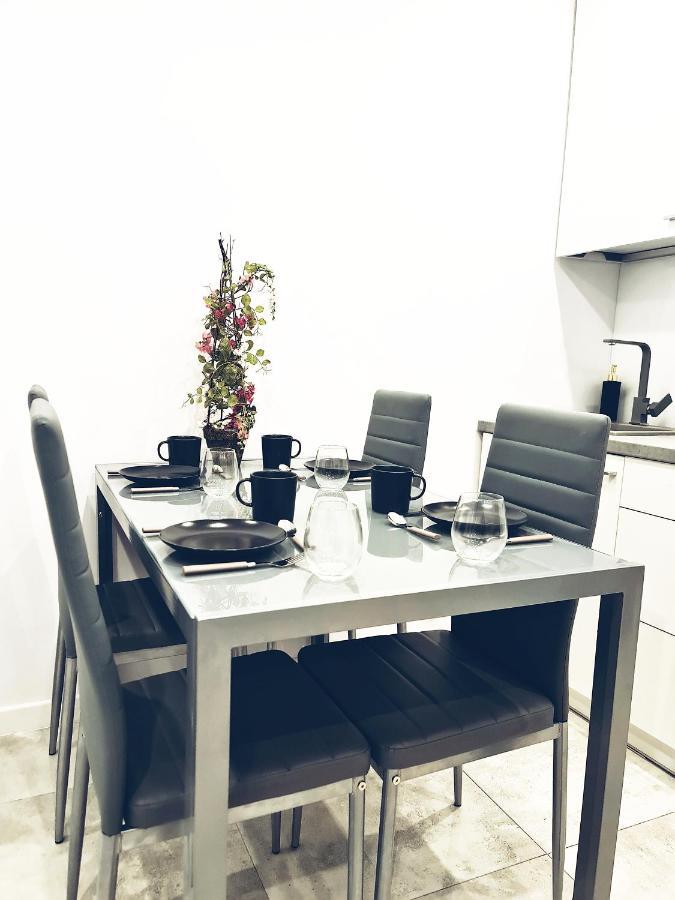 דירות גיז'יצקו Apartamencik Kajuta - Apartament Typu Studio מראה חיצוני תמונה